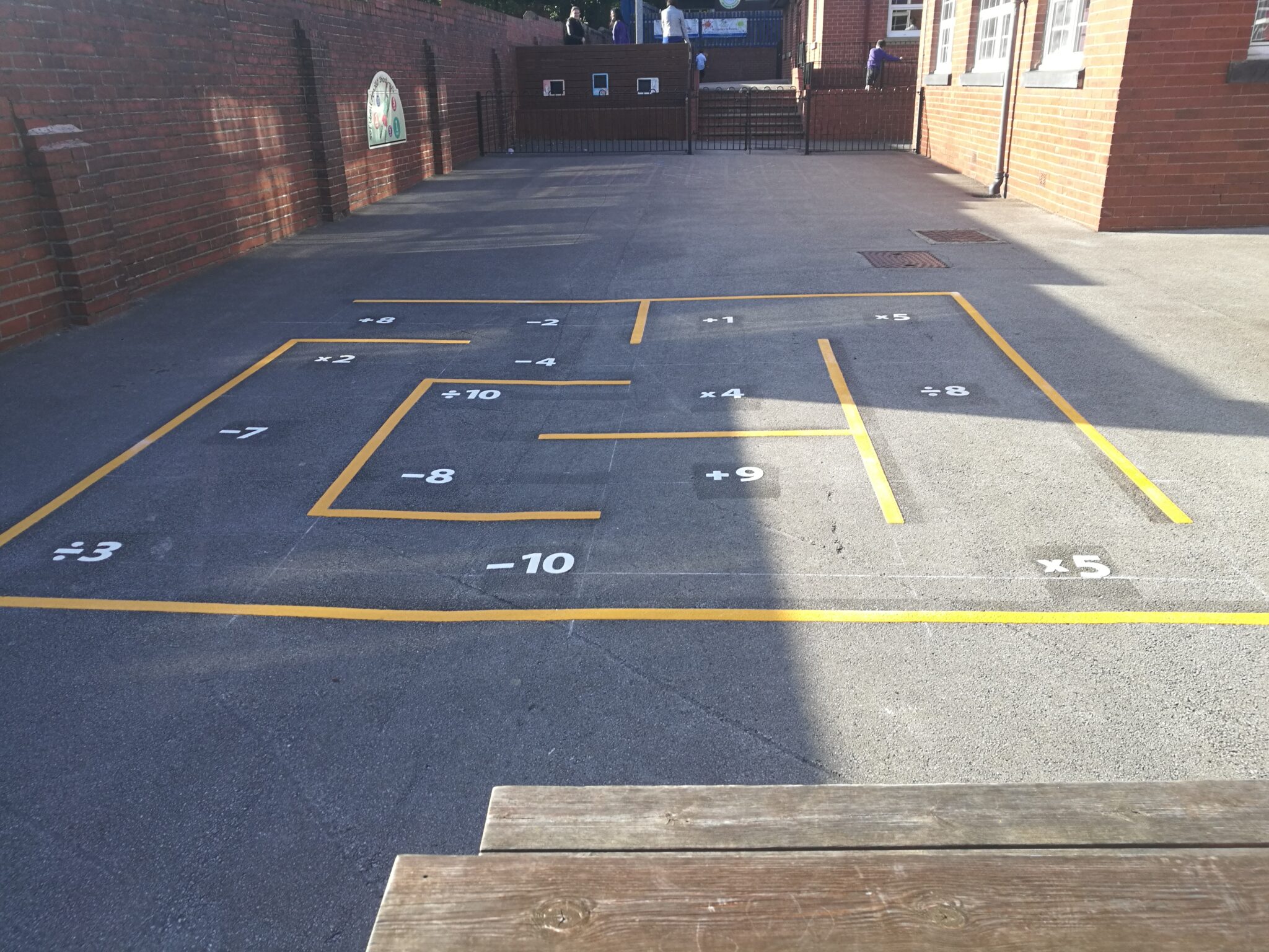 PMBESPOKE Numbered Maze